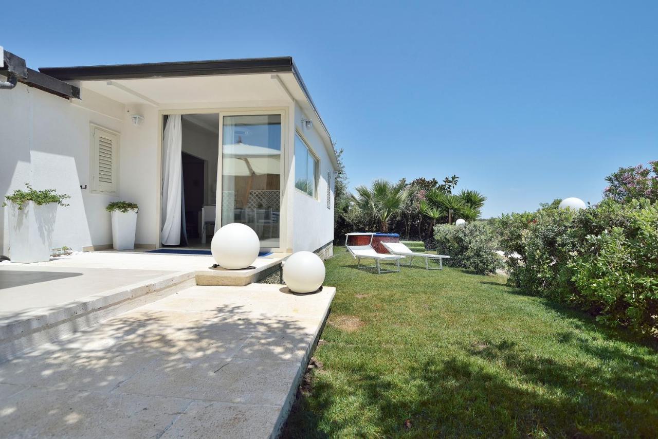 Appartamento CASA SULLA SPIAGGIA con ACCESSO E SPIAGGIA PRIVATA Santa Maria del Focallo Esterno foto